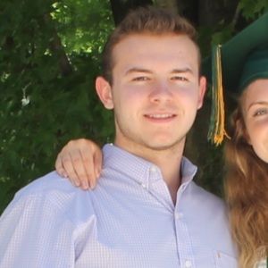 Meet your Posher, Casey